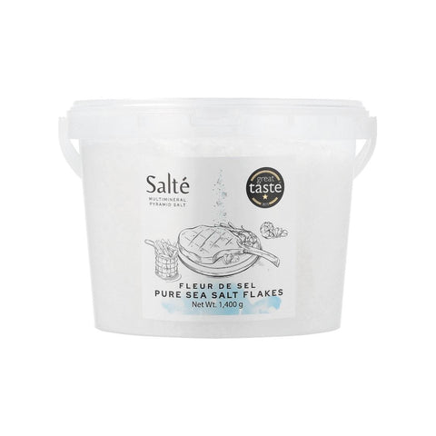 Salté Multimineral Pyramid Pure Sea Salt Flakes (1.4kg bucket)